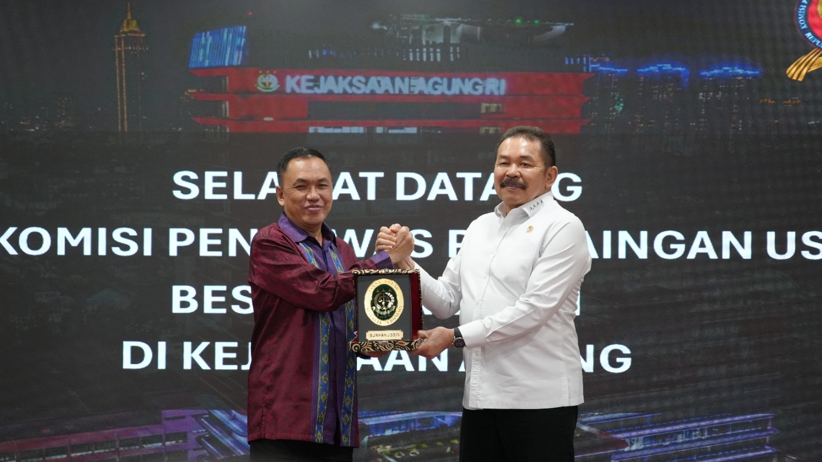 Kerja Sama Antara Kejaksaan Agung dan KPPU Merupakan  Langkah Strategis dalam Meningkatkan Penegakan Hukum Persaingan Usaha di Indonesia