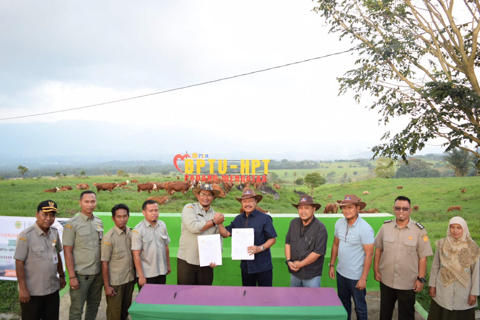 Penandatanganan Perjanjian Kerjasama antara BPTUHPT Padang Mengatas dengan Kejaksaan Tinggi Sumatera Barat