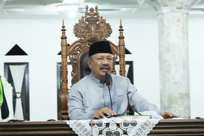 Kegiatan Safari Ramdhan Tahun 1445/2024M Kajati Sumbar melaksanakan kunjungan ke Masjid Raya Jihad Kota Padang Panjang