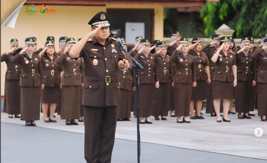 DALAM RANGKA PERINGATAN HBA KE -64 KEJAKSAAN TINGGI SULAWESI TENGAH GELAR UPACARA DAN ZIARAH KE TMP