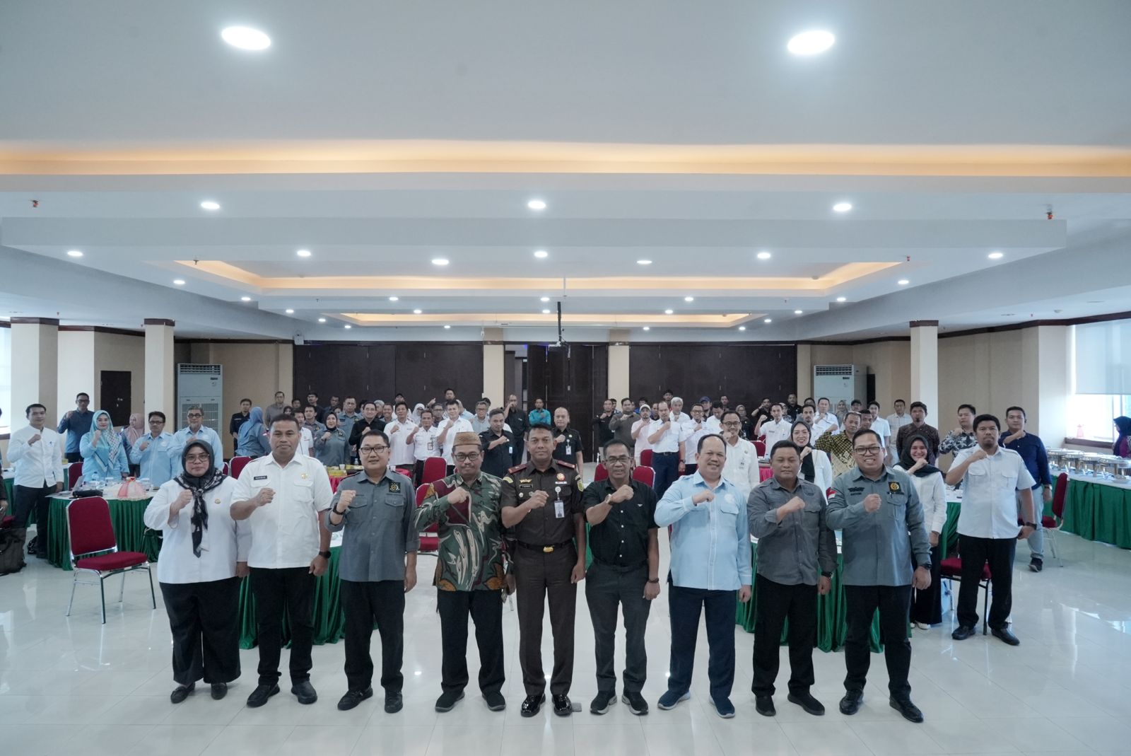 WAKAJATI SULSEL ENTRY MEETING DAN MENANDATANGANI PAKTA INTEGRITAS PENGAMANAN PEMBANGUNAN STRATEGIS