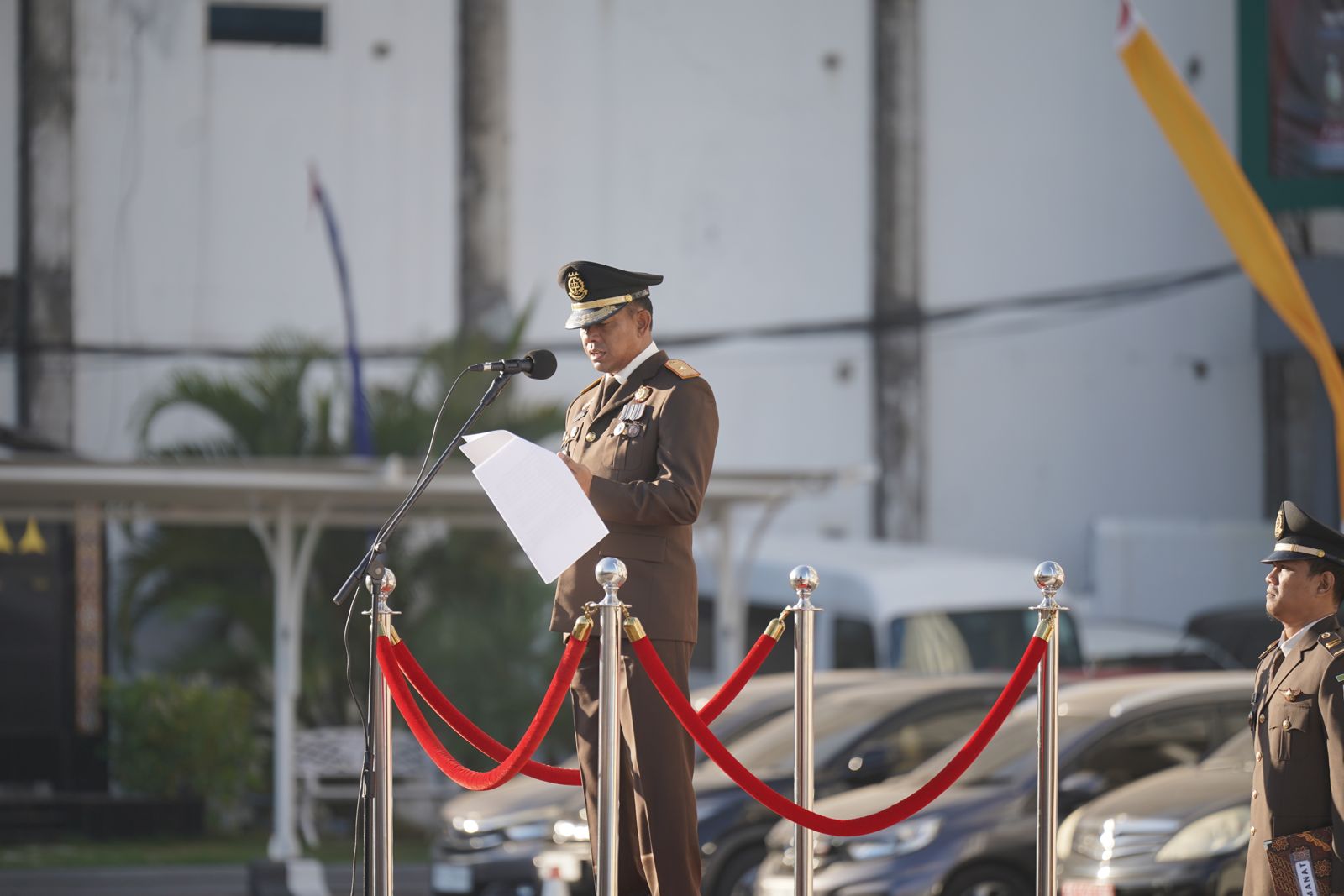 WAKAJATI SULSEL MEMIMPIN UPACARA PERINGATAN HARI KEMERDEKAAN REPUBLIK INDONESIA KE-79 “Nusantara Baru Indonesia Maju”