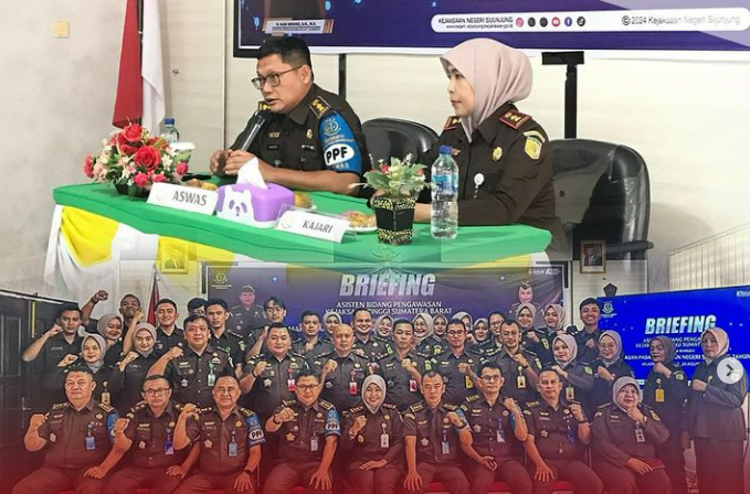 Pemantau dan Reviu ke Kejaksaan Negeri Sijunjung