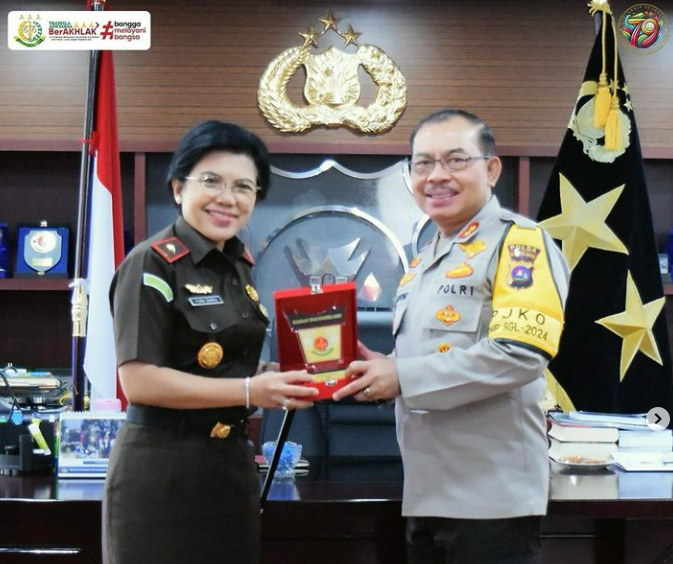 Kunjungan Silaturahmi dengan Kapolda Sumatera Barat Irjen Pol. Suharyono