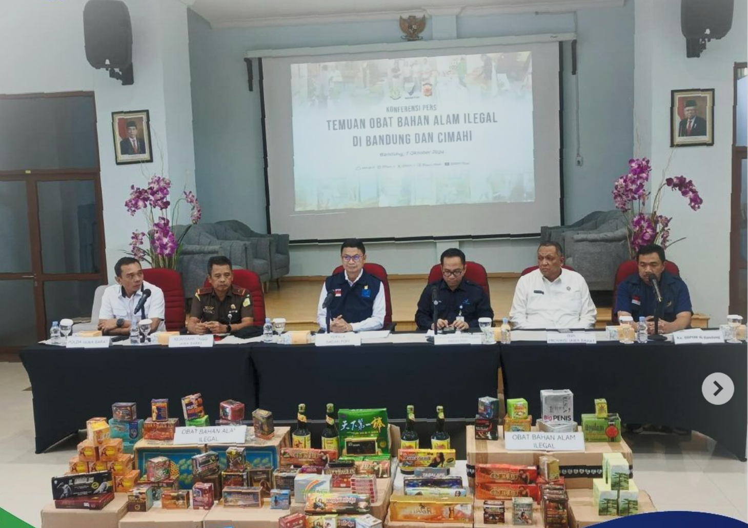 Wakajati Jabar  menghadiri Undangan Konferensi Pers di Kantor Balai Besar POM Bandung