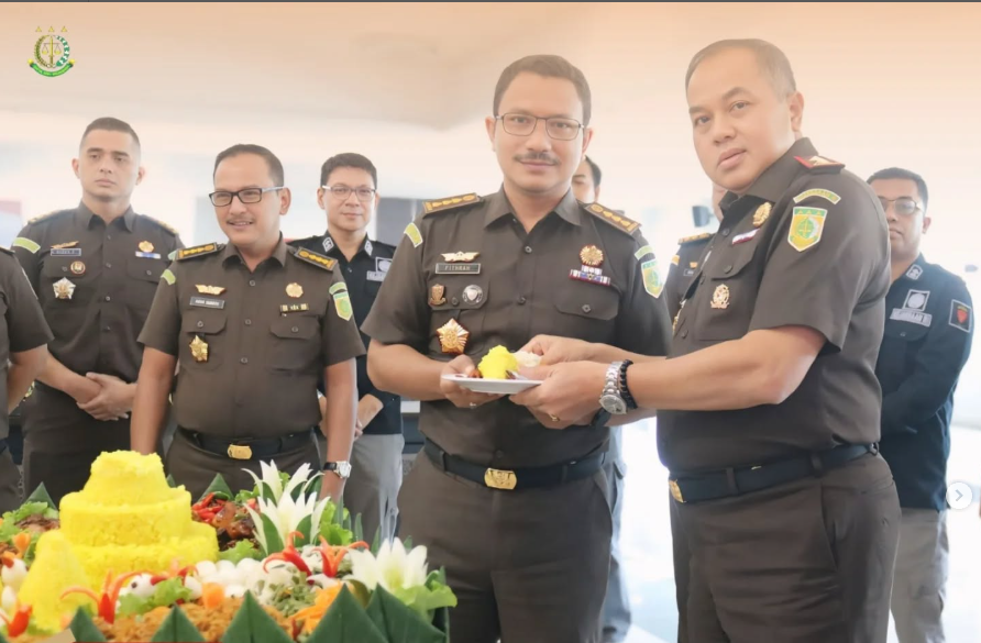 JAJARAN KEJATI SULTENG GELAR SYUKURAN HARI LAHIR BIDANG TINDAK PIDANA UMUM