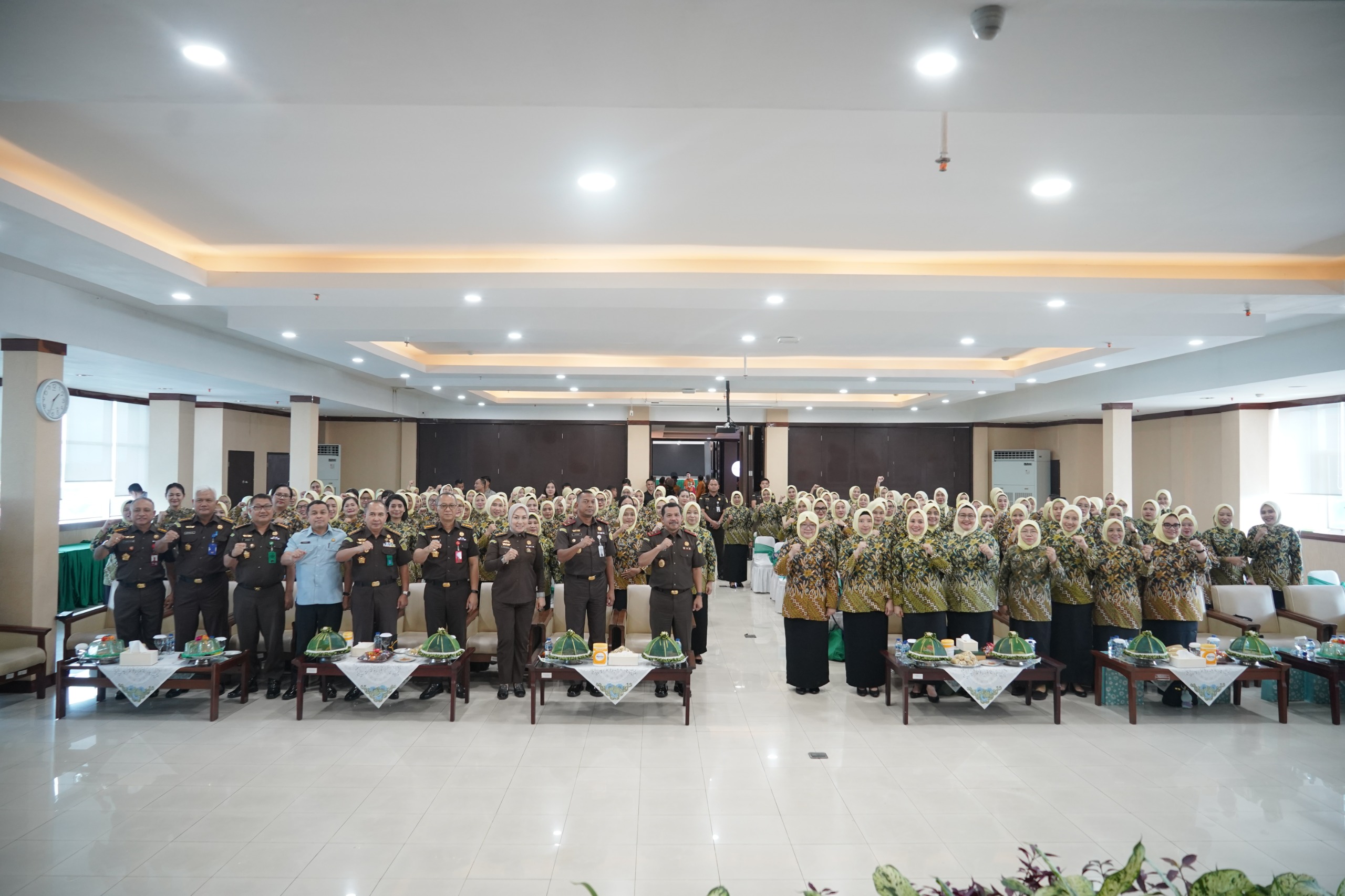 Beri Arahan di Pertemuan Konsultasi IAD, Kajati Sulsel Agus Salim Sampaikan Pesan Jaksa Agung